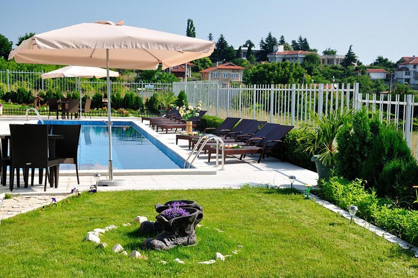 Sea Dream Rental Apartments Varna Esterno foto