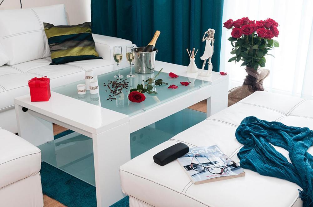 Sea Dream Rental Apartments Varna Esterno foto