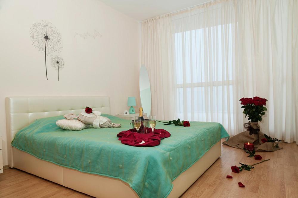 Sea Dream Rental Apartments Varna Esterno foto